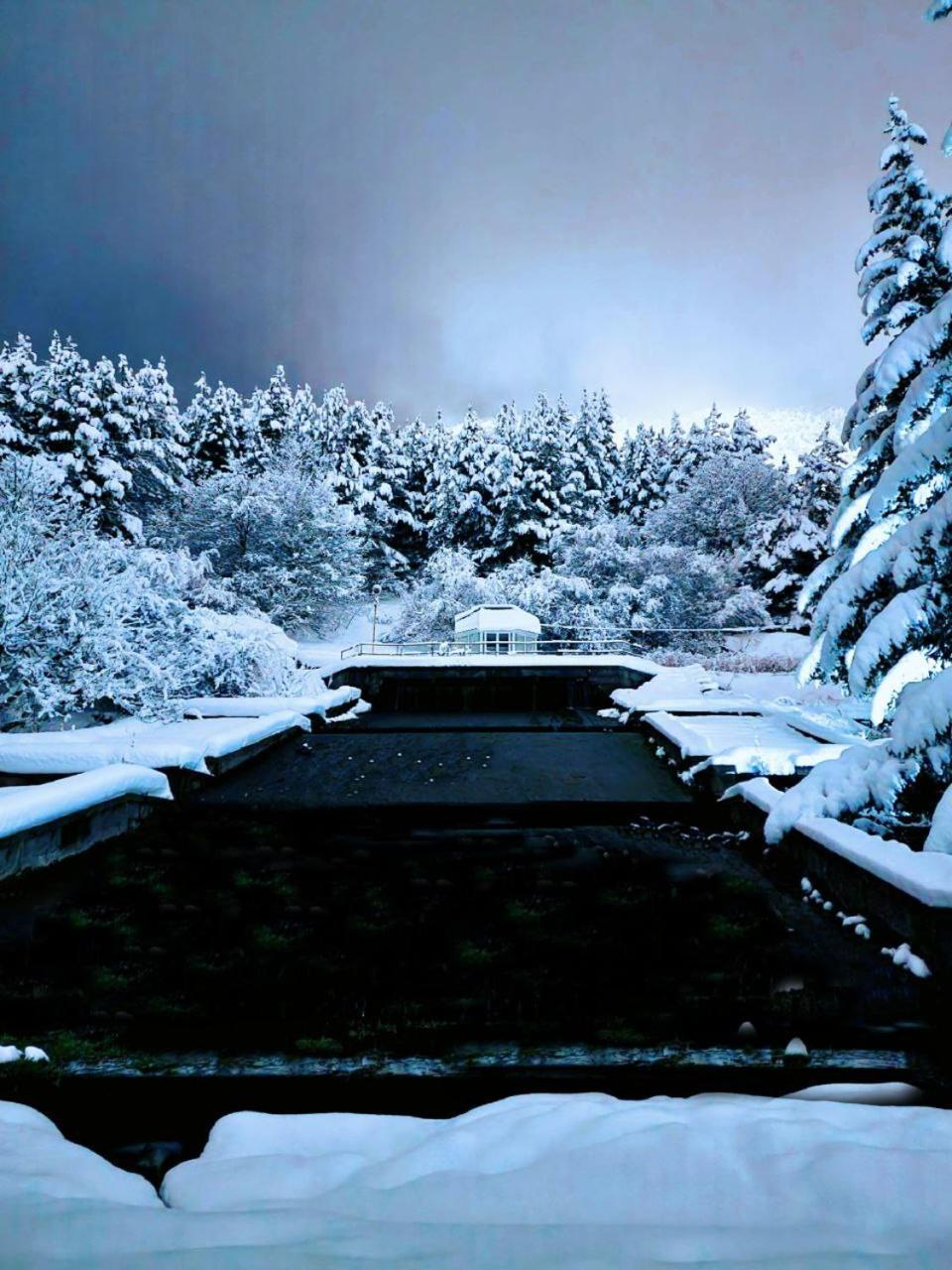 Jermuk Villa Imperial Екстер'єр фото