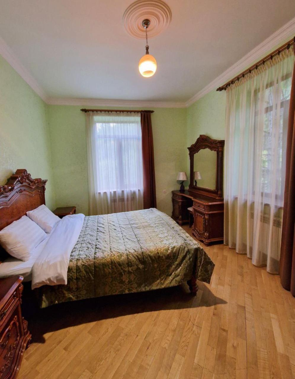 Jermuk Villa Imperial Екстер'єр фото