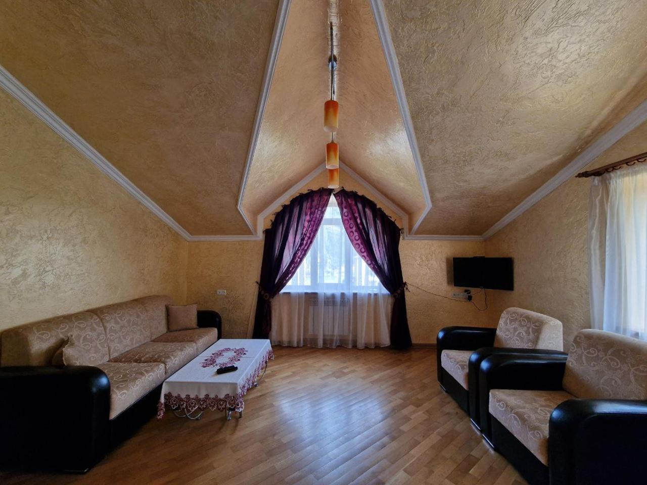 Jermuk Villa Imperial Екстер'єр фото